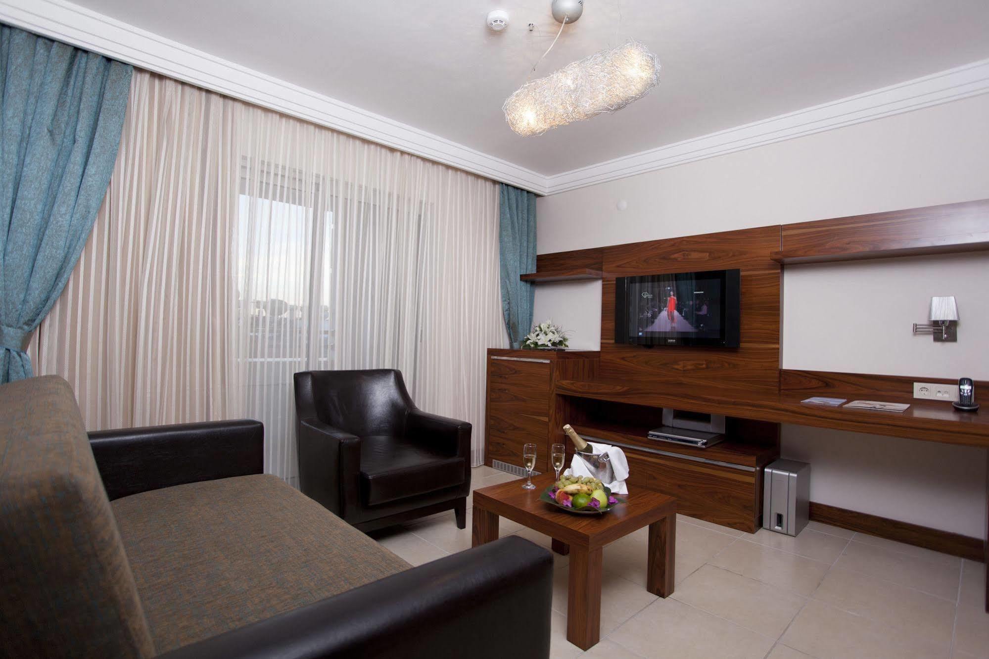 Xperia Grand Bali Hotel (Adults Only) Alanya Exterior photo